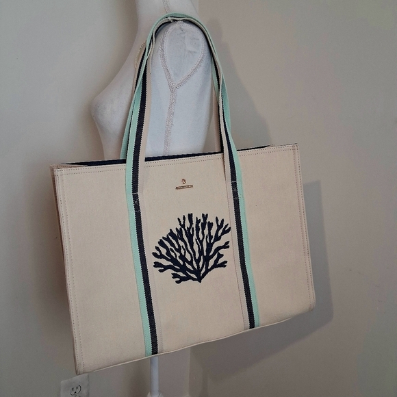 Spartina 449 Cream and Black Coral Tote - Picture 9 of 10